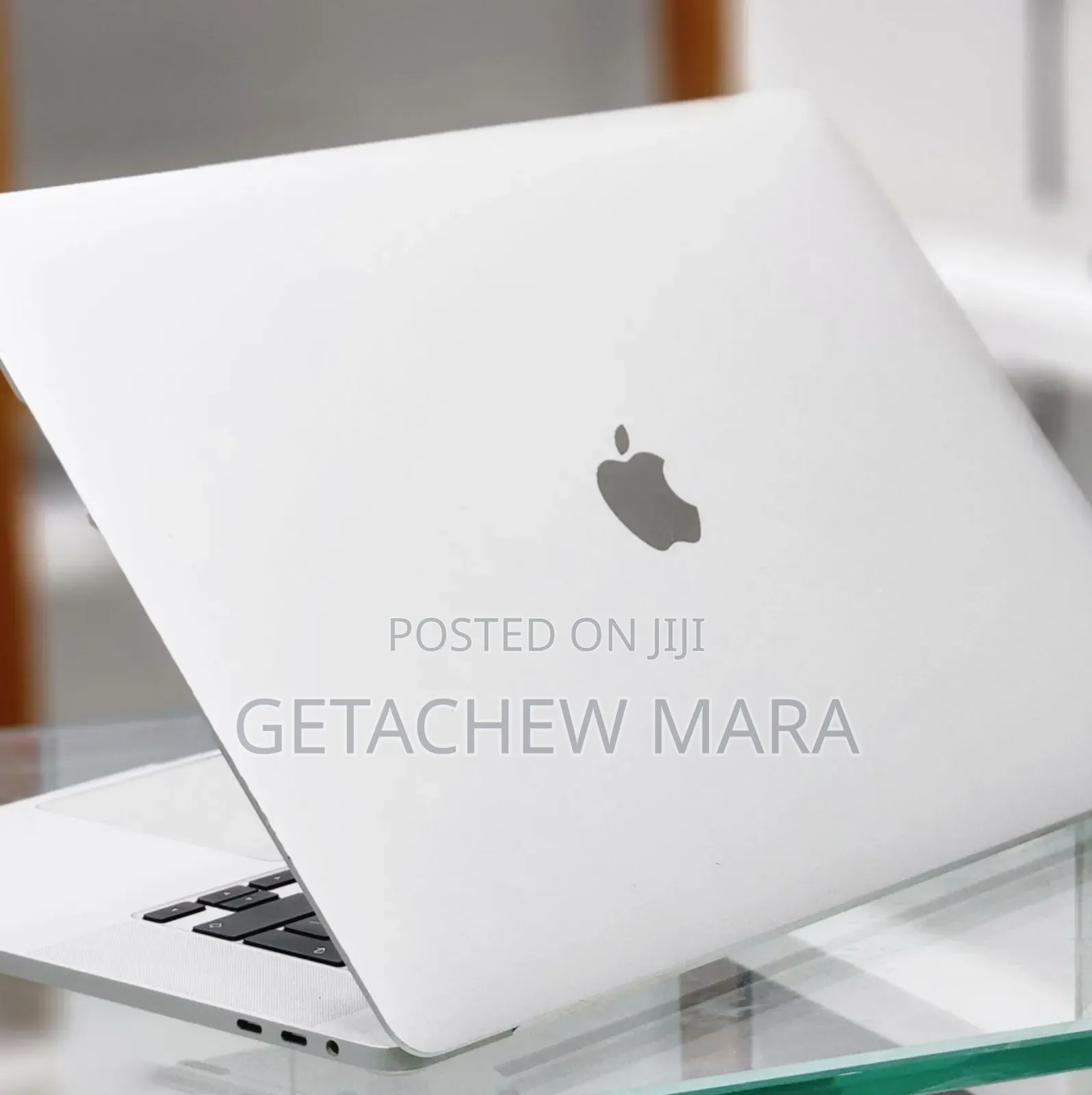 New Laptop Apple MacBook Pro 2019 16GB Intel Core I7 SSD 512GB