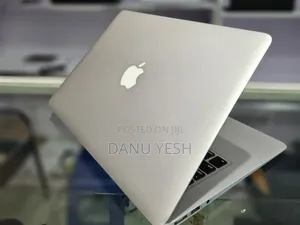 New Laptop Apple MacBook Air 2017 8GB Intel Core I5 SSD 256GB