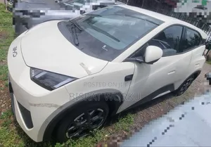 Volkswagen ID.6 2022 White