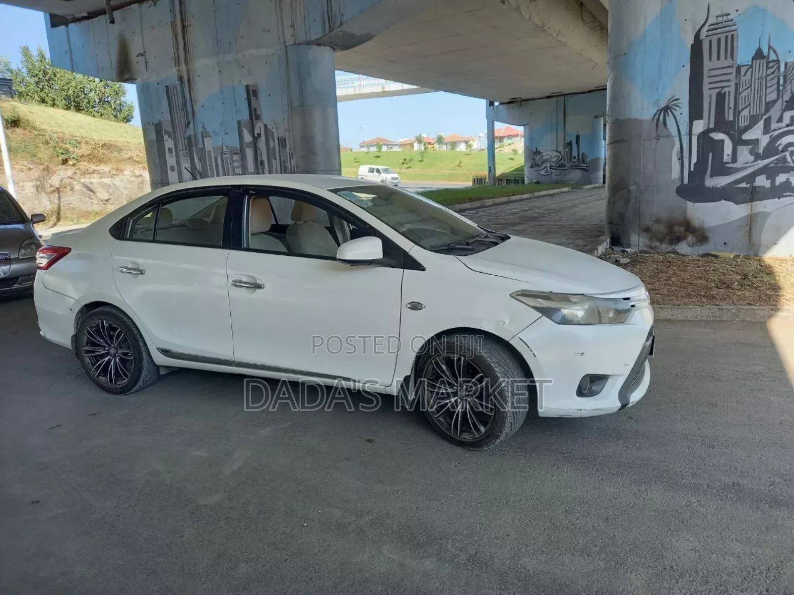 Toyota Yaris 2015 Ivory