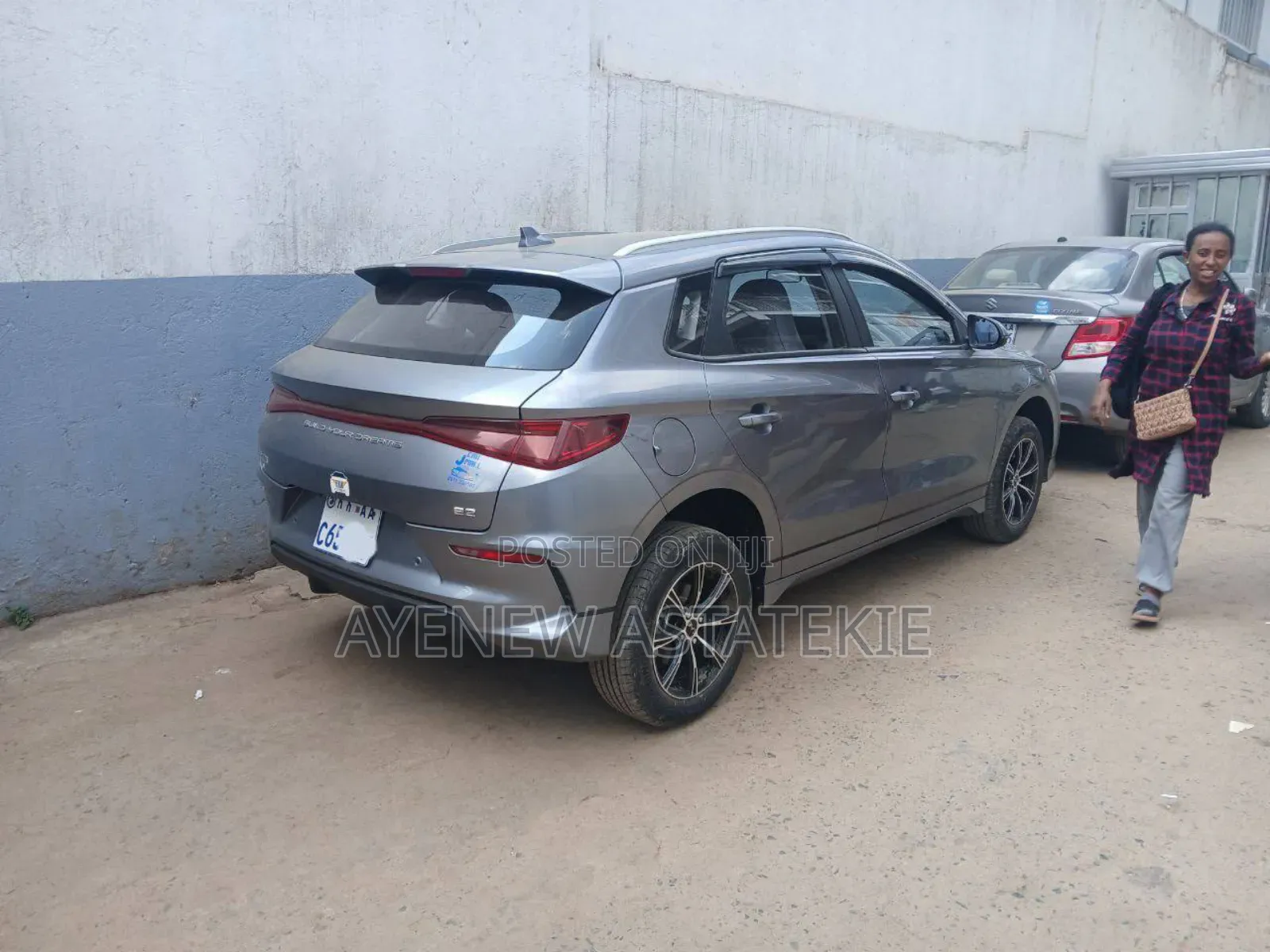 BYD E2 43 kWh 94 hp FWD 2025 Gray