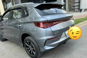 BYD E2 43 kWh 94 hp FWD 2025 Gray