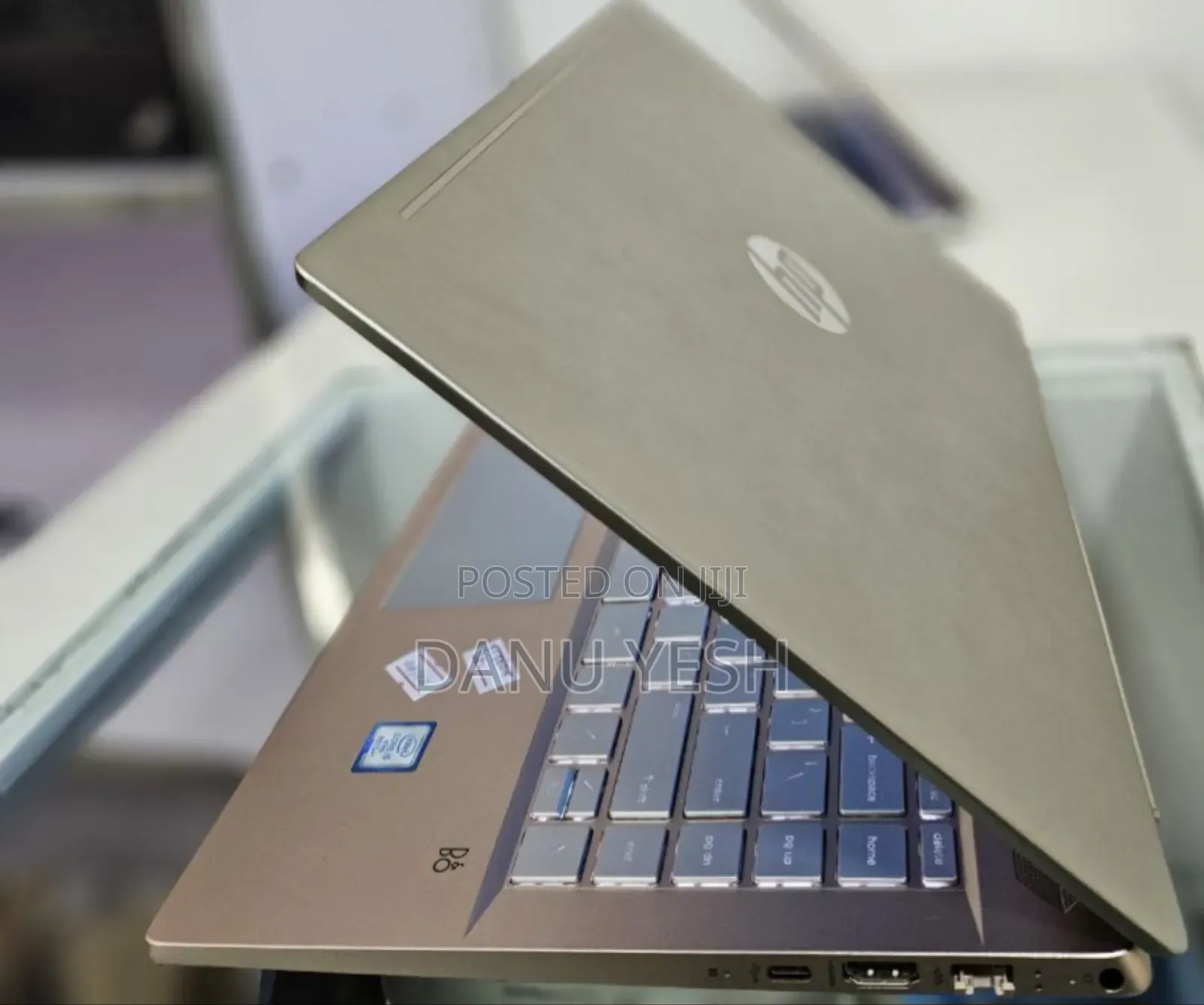 New Laptop HP Pavilion 15 8GB Intel Core I5 SSD 128GB