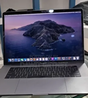 New Laptop Apple MacBook Pro 2019 32GB Intel Core I9 SSD 512GB