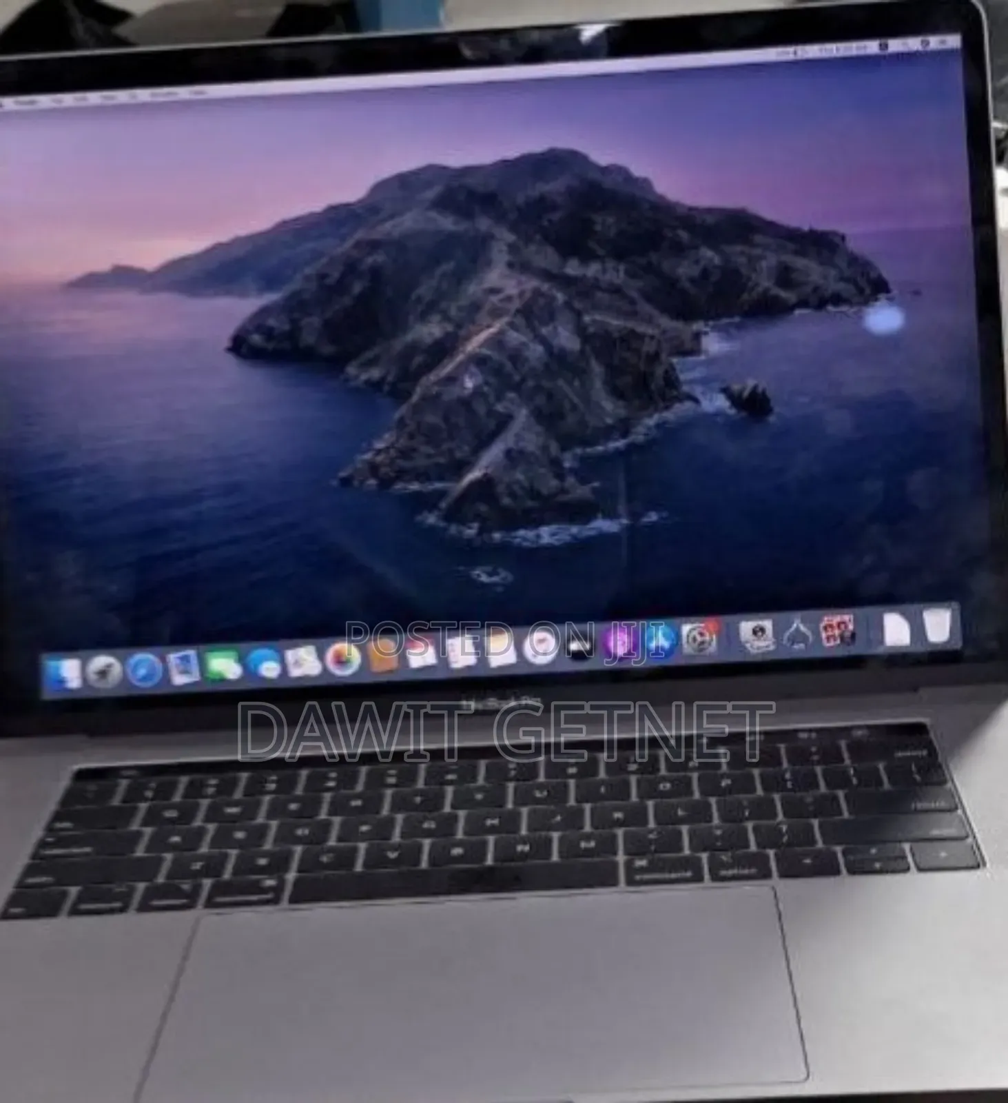 New Laptop Apple MacBook Pro 2019 32GB Intel Core I9 SSD 512GB