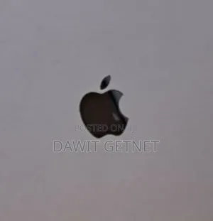 New Laptop Apple MacBook Pro 2019 32GB Intel Core I9 SSD 512GB