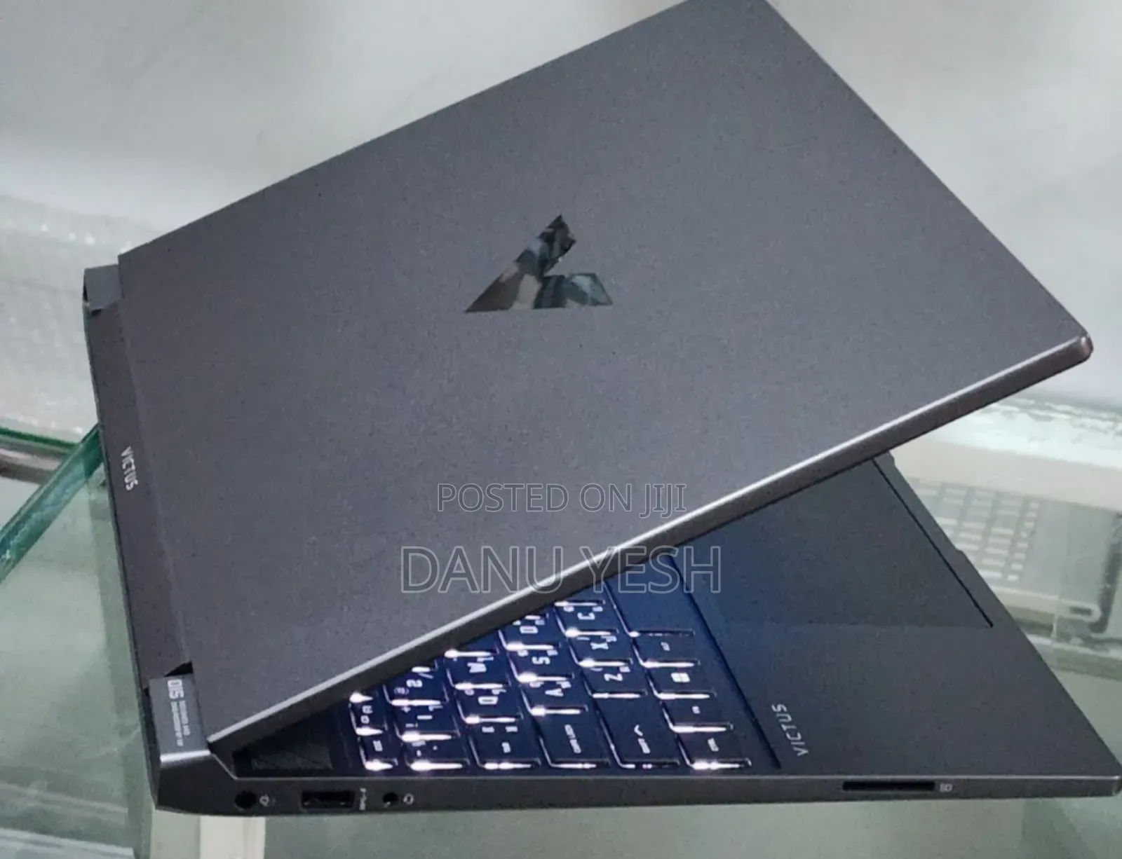 New Laptop HP Victus 15 8GB AMD Ryzen 5 SSD 512GB