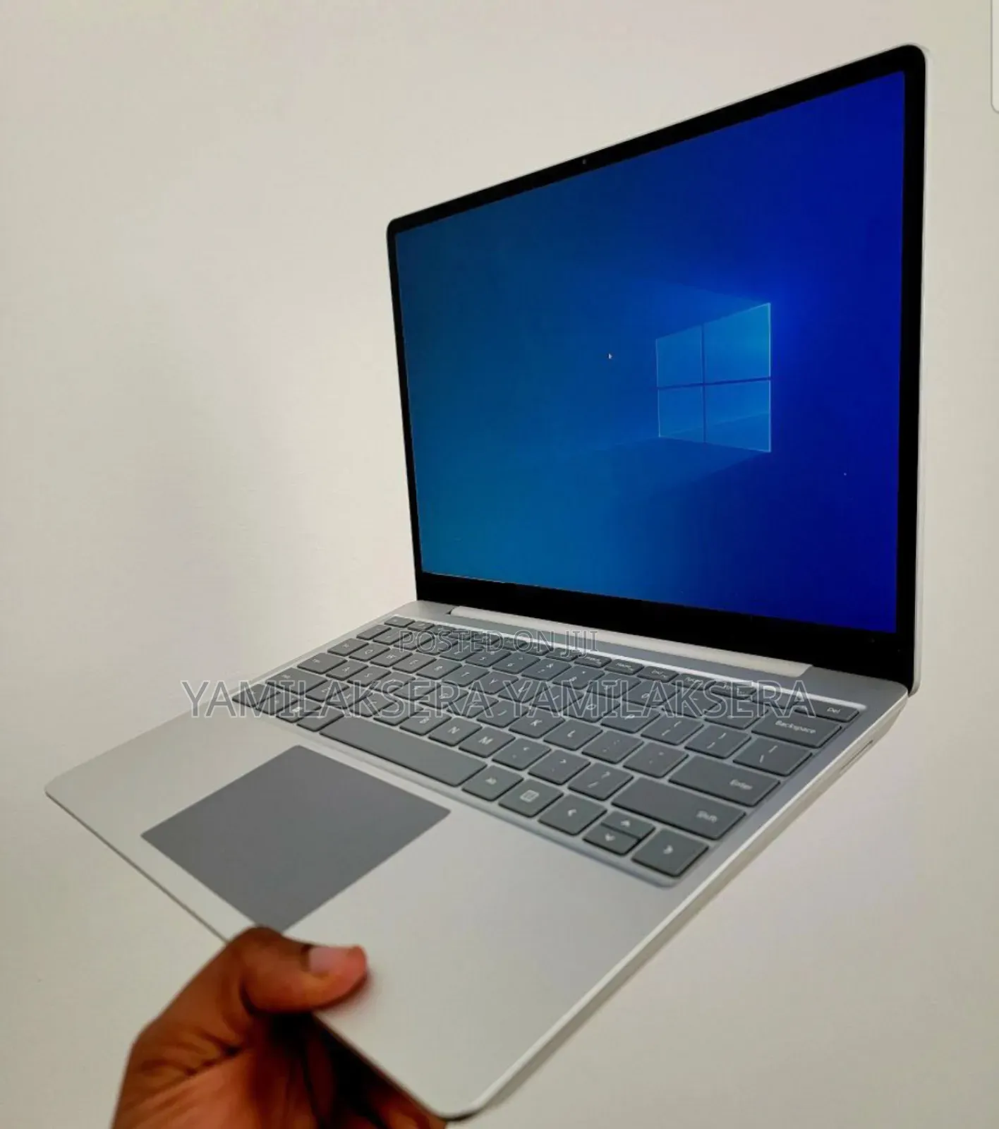 New Laptop Microsoft Surface 16GB Intel Core I5 SSD 256GB