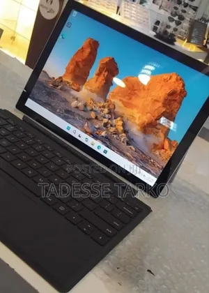 New Laptop Microsoft Surface Pro 7 16GB Intel Core I7 SSD 256GB