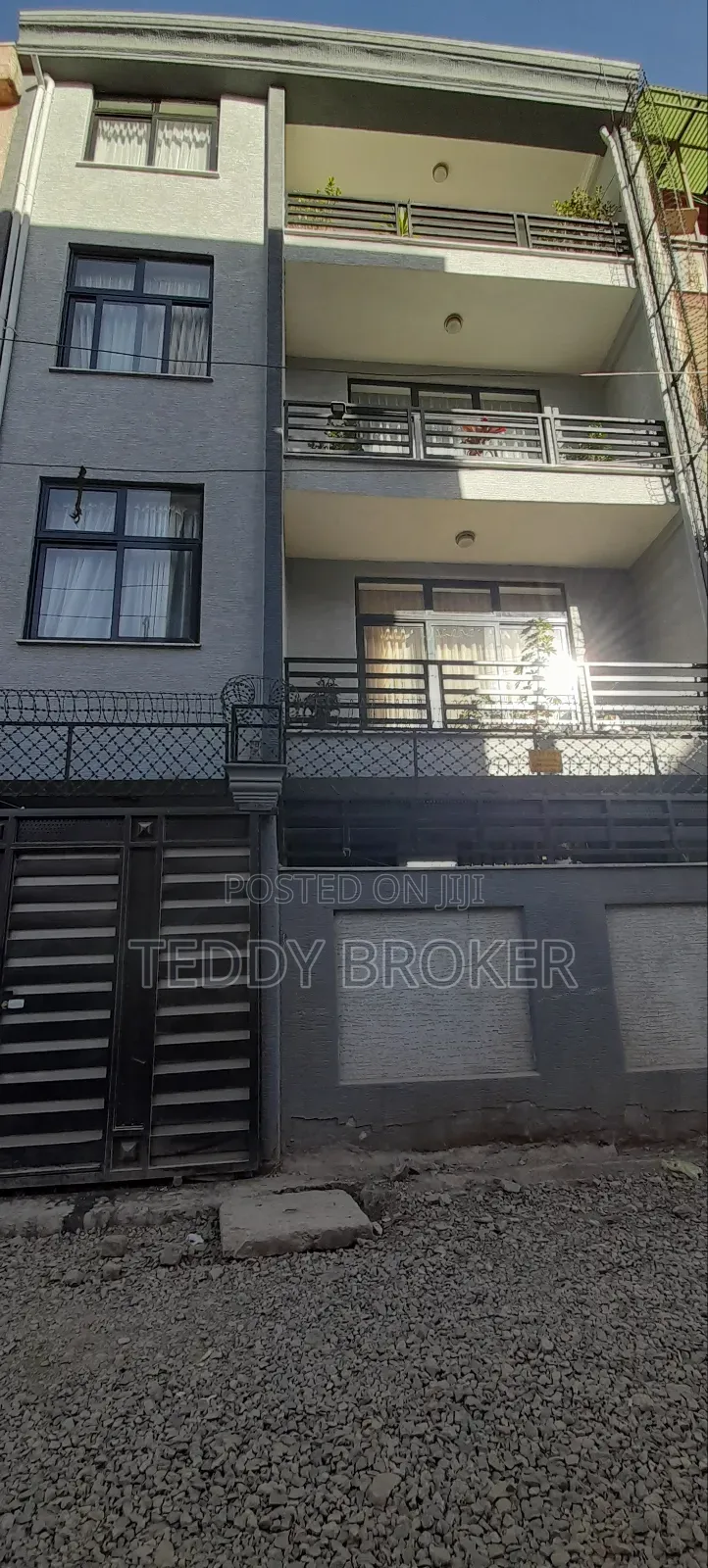 8bdrm House in Haile Garment, Nifas Silk-Lafto for sale