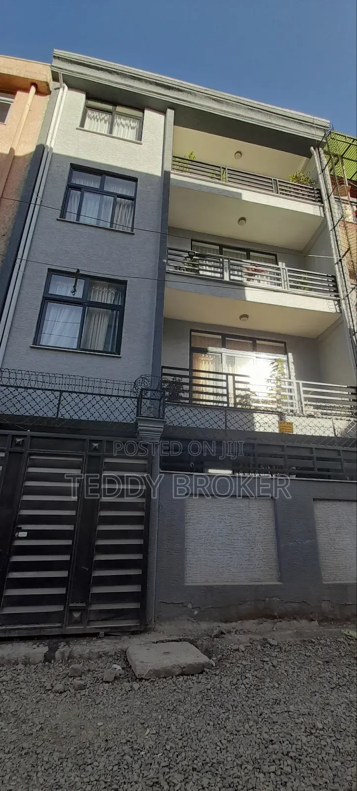 8bdrm House in Haile Garment, Nifas Silk-Lafto for sale