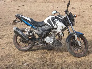 BMW Sport 2019 White