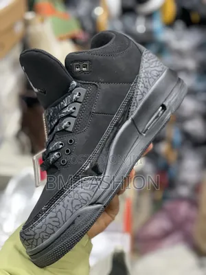 Original Jordan 3 "Retro Off-Noir" (Size 40-43) With Free Delivery