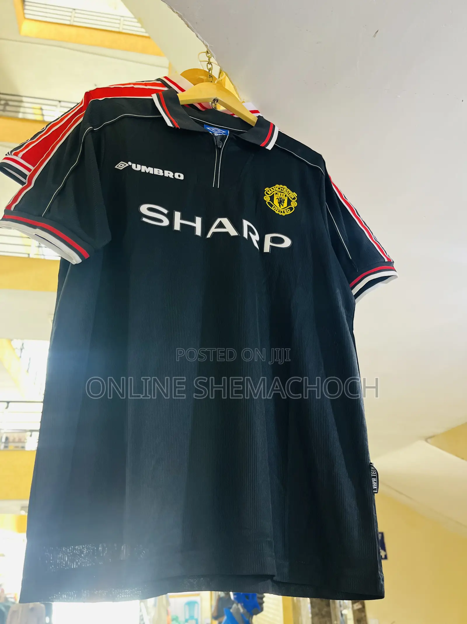 Original Manchester United Old Kit (Sharp Jersey)