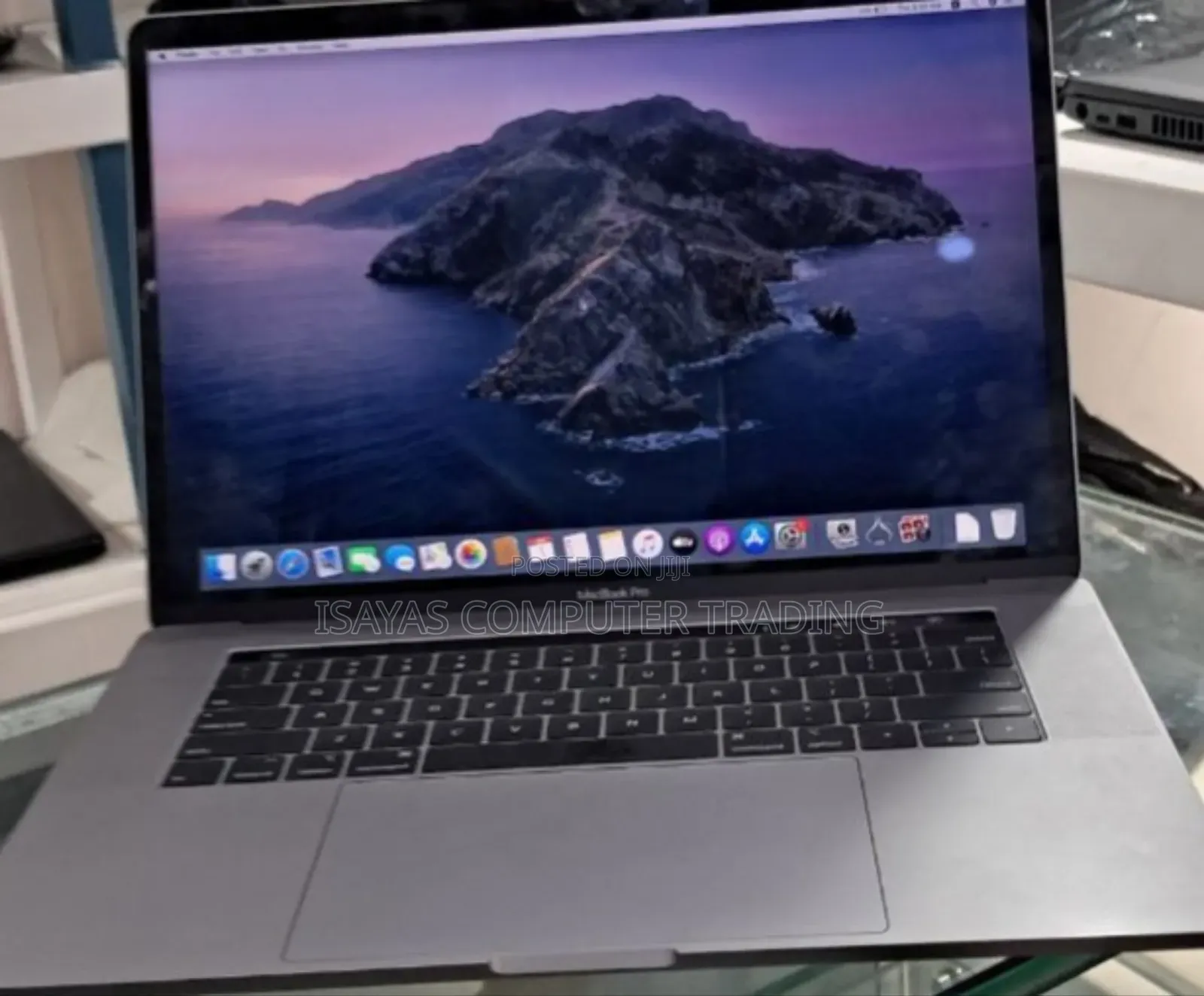 New Laptop Apple MacBook Pro 2016 16GB Intel Core I7 SSD 512GB