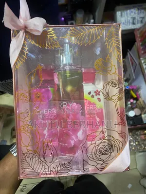 Dear Body Cherry Blossom Set – 3 PCS