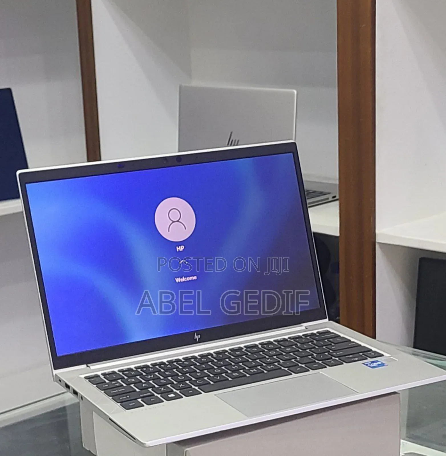 New Laptop HP EliteBook 830 G8 16GB Intel Core I5 SSD 512GB