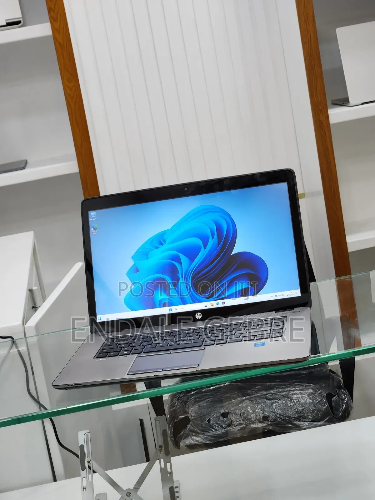 New Laptop HP EliteBook 850 G2 8GB Intel Core I5 HDD 1T