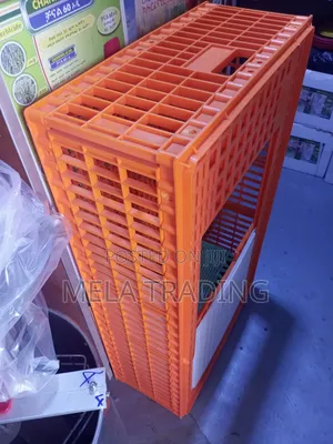 Create For Hen(የደሮ ማጓጓዣ ክሬት)