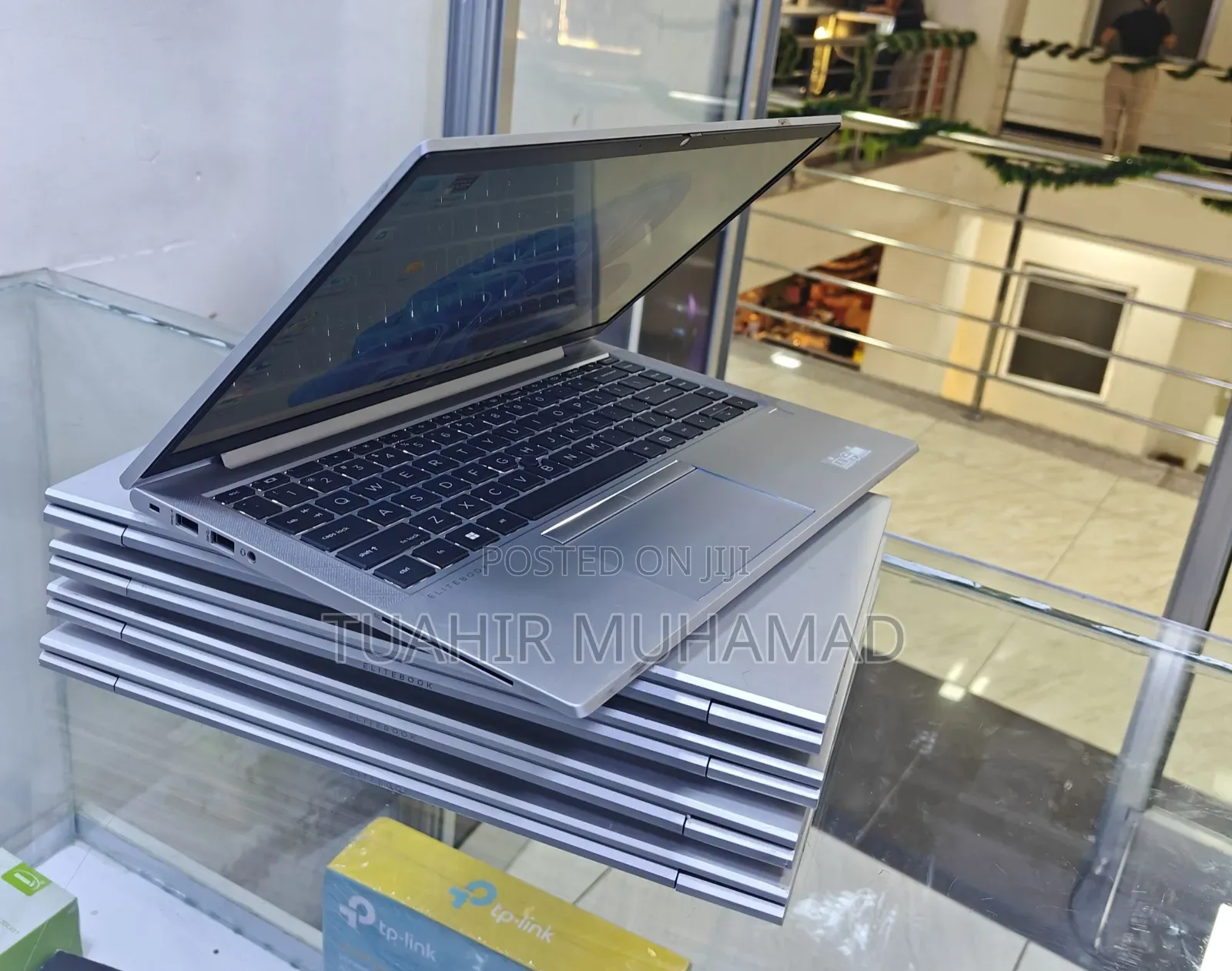 New Laptop HP EliteBook 845 G8 16GB AMD Ryzen 5 SSD 512GB