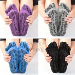 1pair Non-Slip Sweat-Absorbent Yoga Socks Split Toe Socks