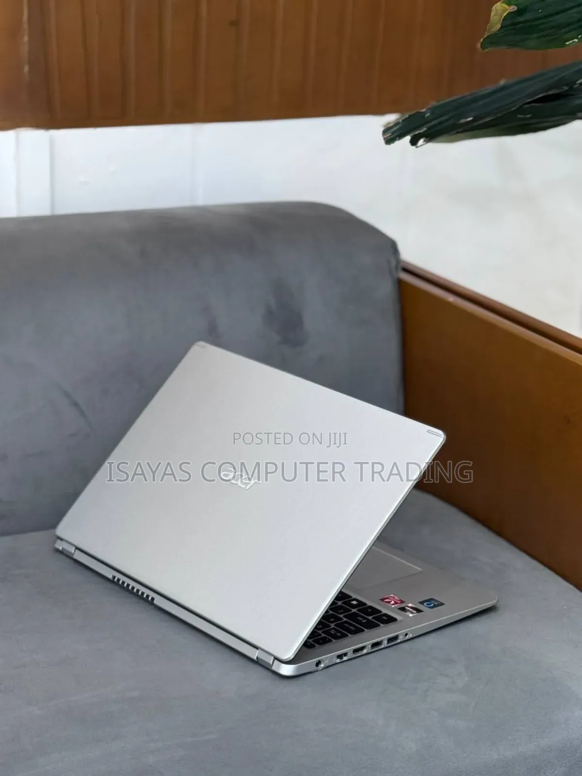 New Laptop Acer Aspire 3 4GB AMD Ryzen 3 SSD 128GB