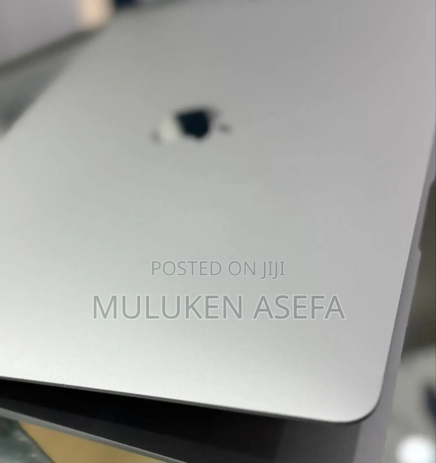 New Laptop Apple MacBook Air 2020 M1 8GB Apple M1 SSD 256GB