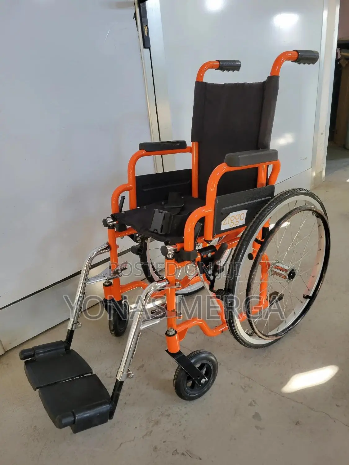 Wheelchair for Kids Children焱身high-End Welds Keep the Steel Frame