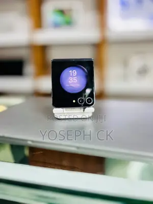 New Samsung Galaxy Z Flip5 512 GB Black