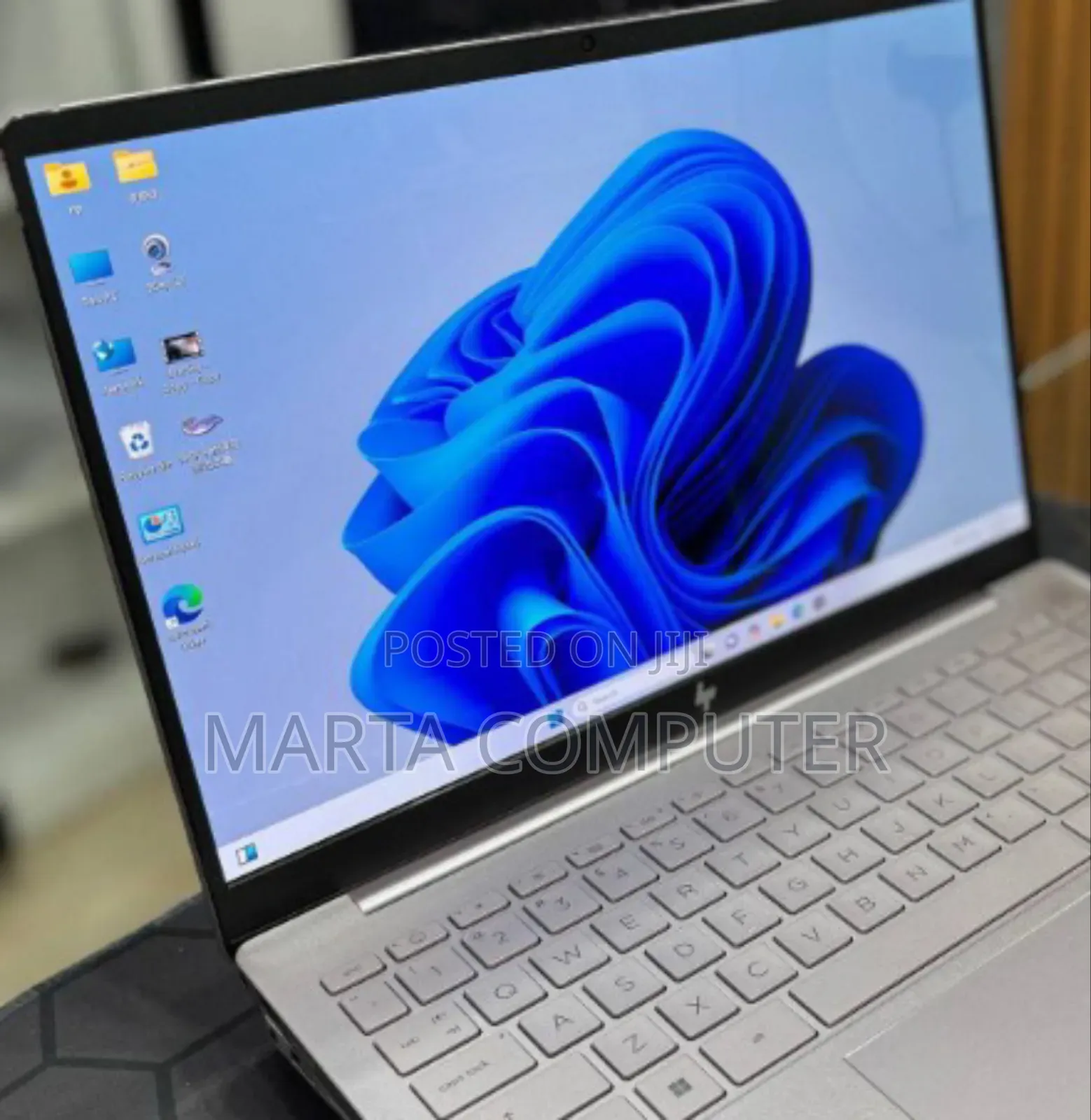 New Laptop HP Pavilion 13 16GB Intel Core I7 SSD 1T