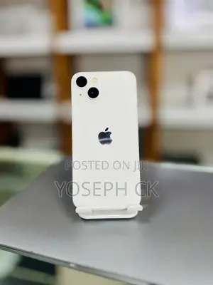 New Apple iPhone 13 128 GB White
