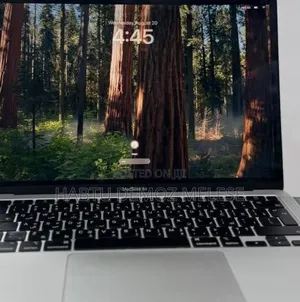 New Laptop Apple MacBook Air 2020 M1 8GB Apple M1 SSD 256GB