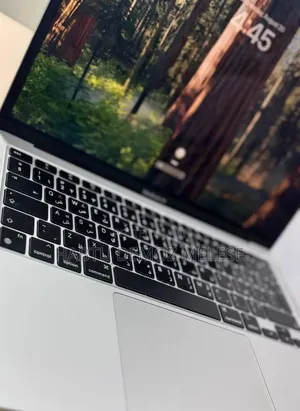 New Laptop Apple MacBook Air 2020 M1 8GB Apple M1 SSD 256GB