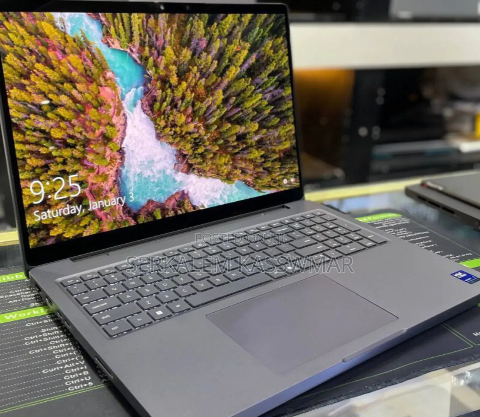New Laptop Dell Pro Max 16 32GB Intel Core Ultra 7 SSD 512GB