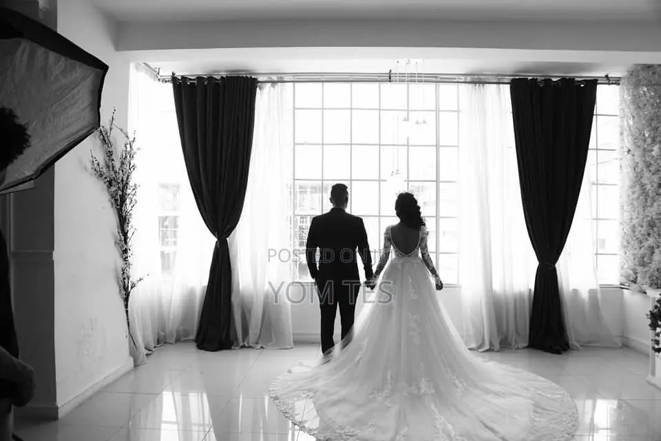 የሚሸጥ ቬሎ Wedding Dress for Sale