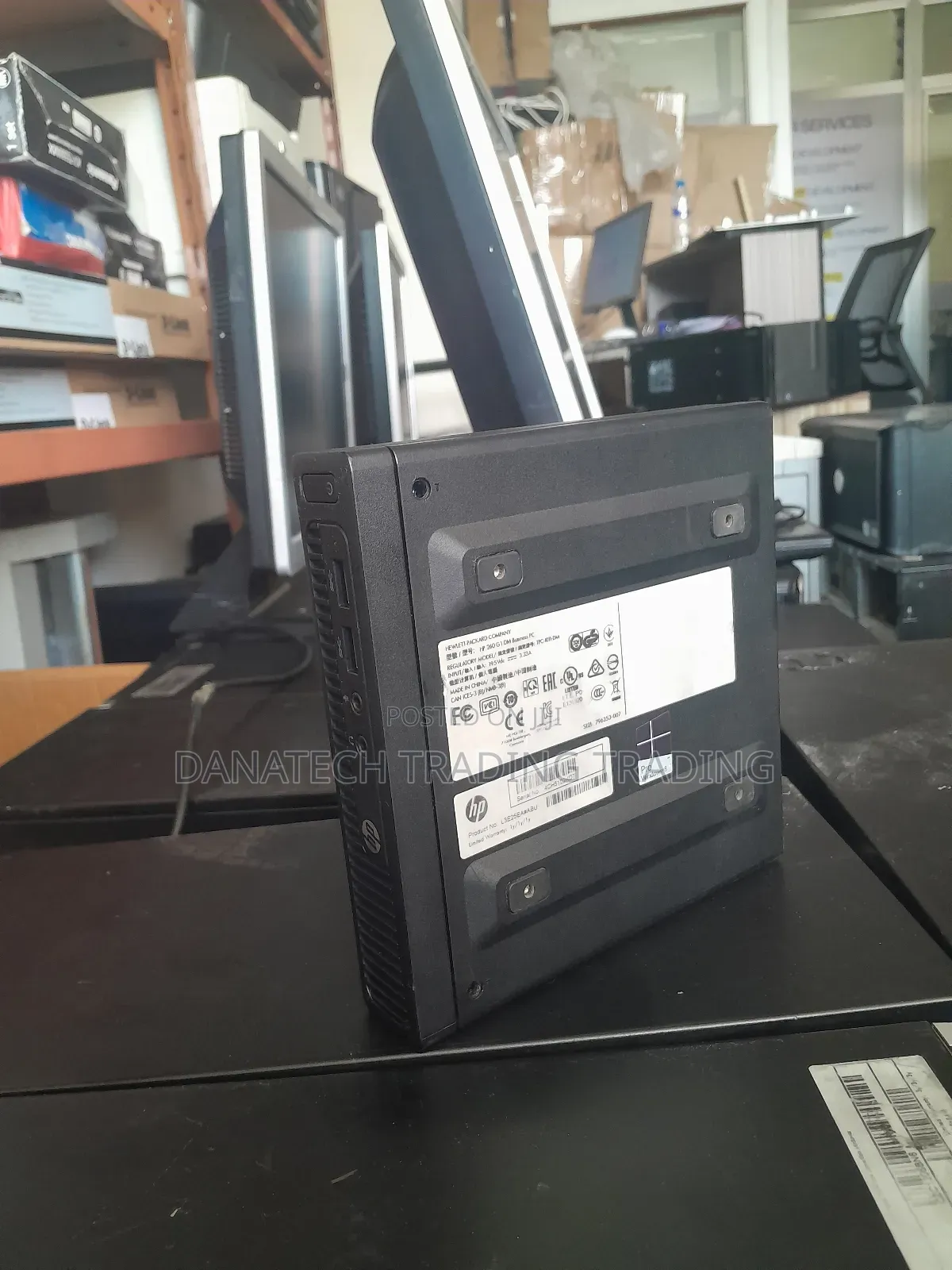 Desktop Computer HP 200 G4 4GB Intel Core M3 SSD 250GB