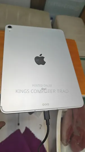 New Apple iPad Air 256 GB Silver