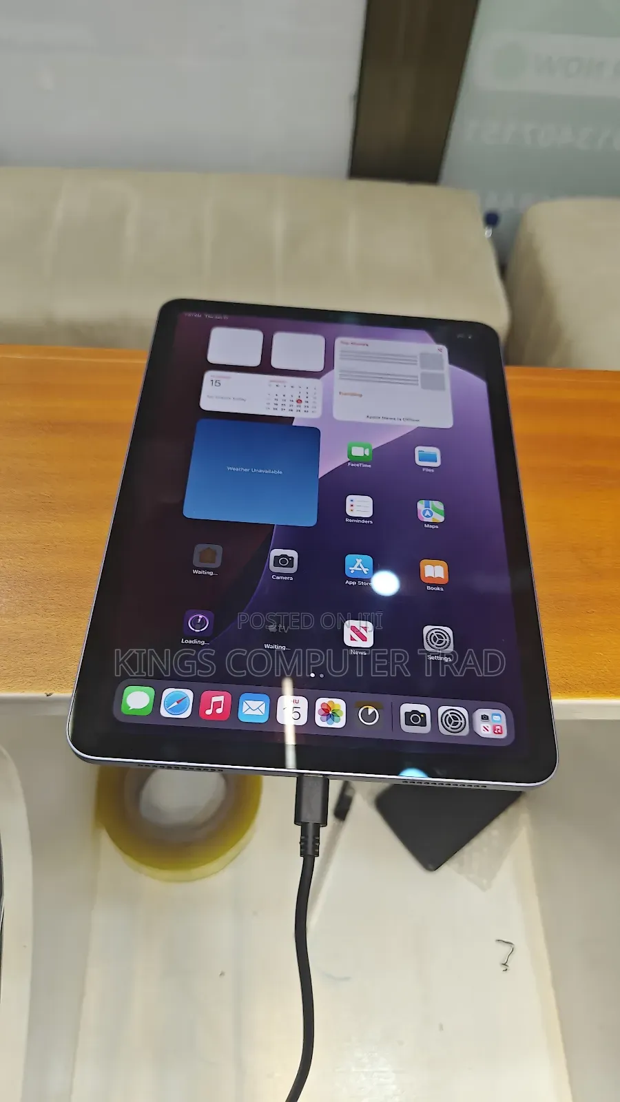 New Apple iPad Air 64 GB Silver