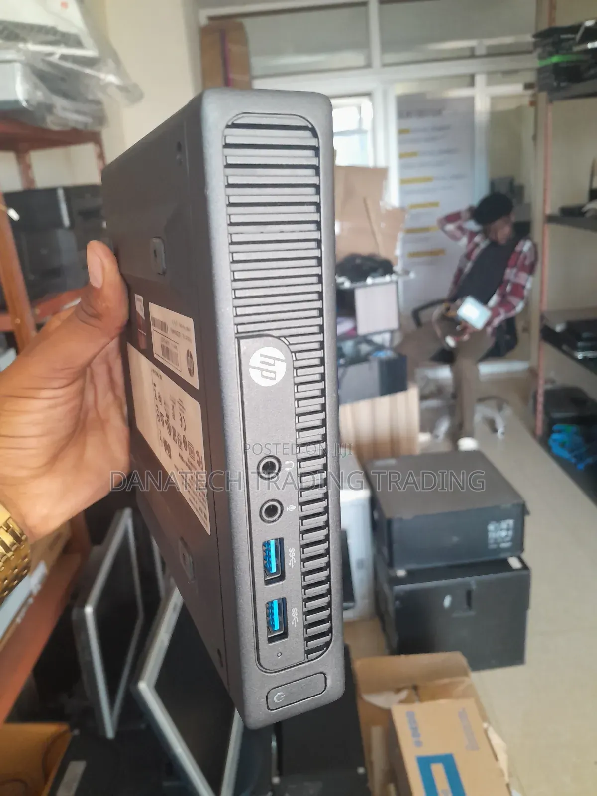 Desktop Computer HP 200 G4 4GB Intel Core M3 SSD 250GB