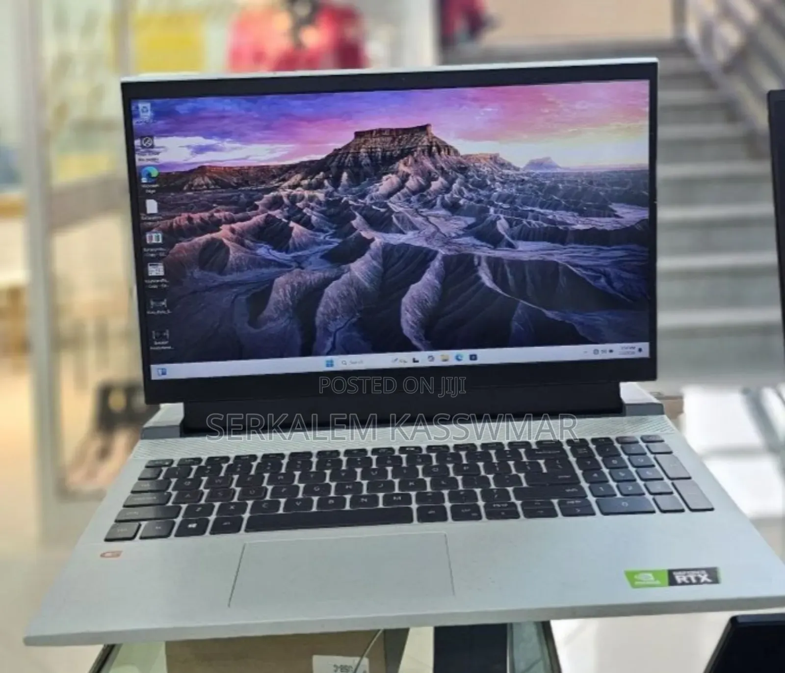 New Laptop Dell G15 5511 16GB Intel Core I7 SSD 512GB