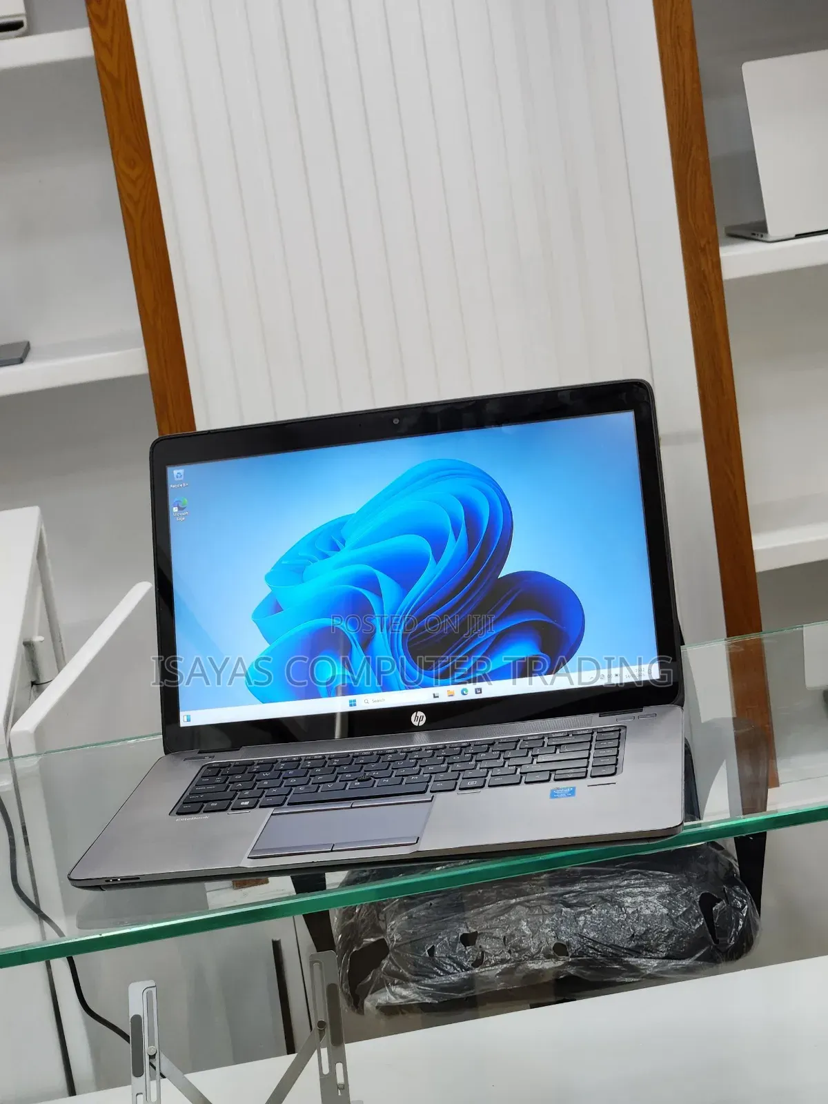 New Laptop HP EliteBook 850 G2 8GB Intel Core I5 SSD 1T