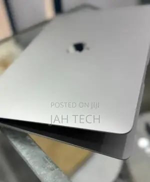 New Laptop Apple MacBook Air 2020 M1 8GB Apple M1 SSD 256GB