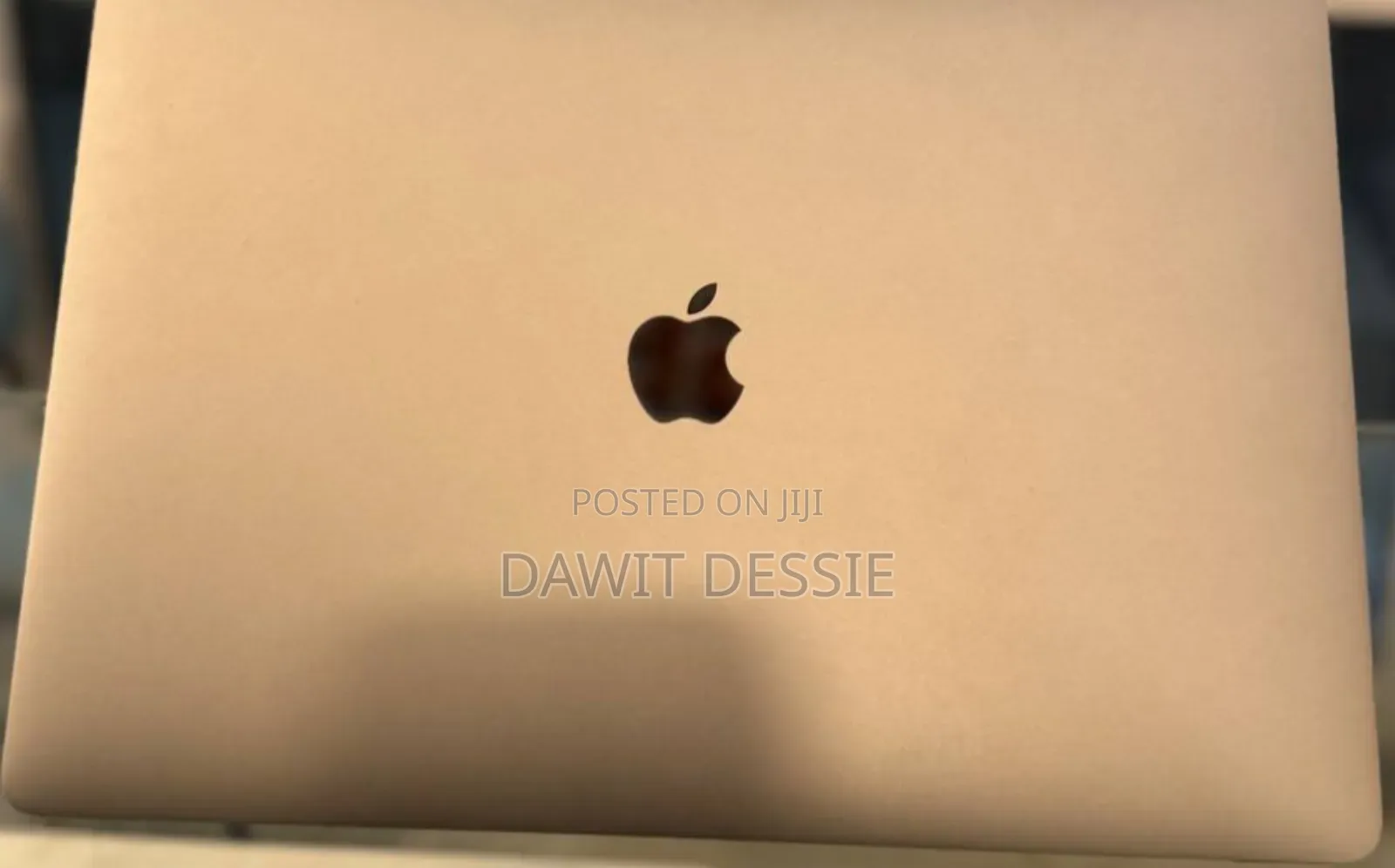 New Laptop Apple MacBook Pro 2016 16GB Intel Core I7 SSD 256GB