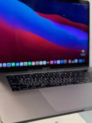 New Laptop Apple MacBook Pro 2016 16GB Intel Core I7 SSD 256GB