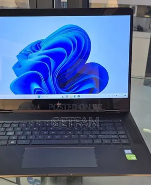 New Laptop HP Spectre 16GB AMD Ryzen 7 SSD 512GB