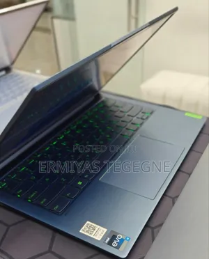 New Laptop Lenovo ThinkPad X1 Carbon 16GB Intel Core I9 SSD 512GB