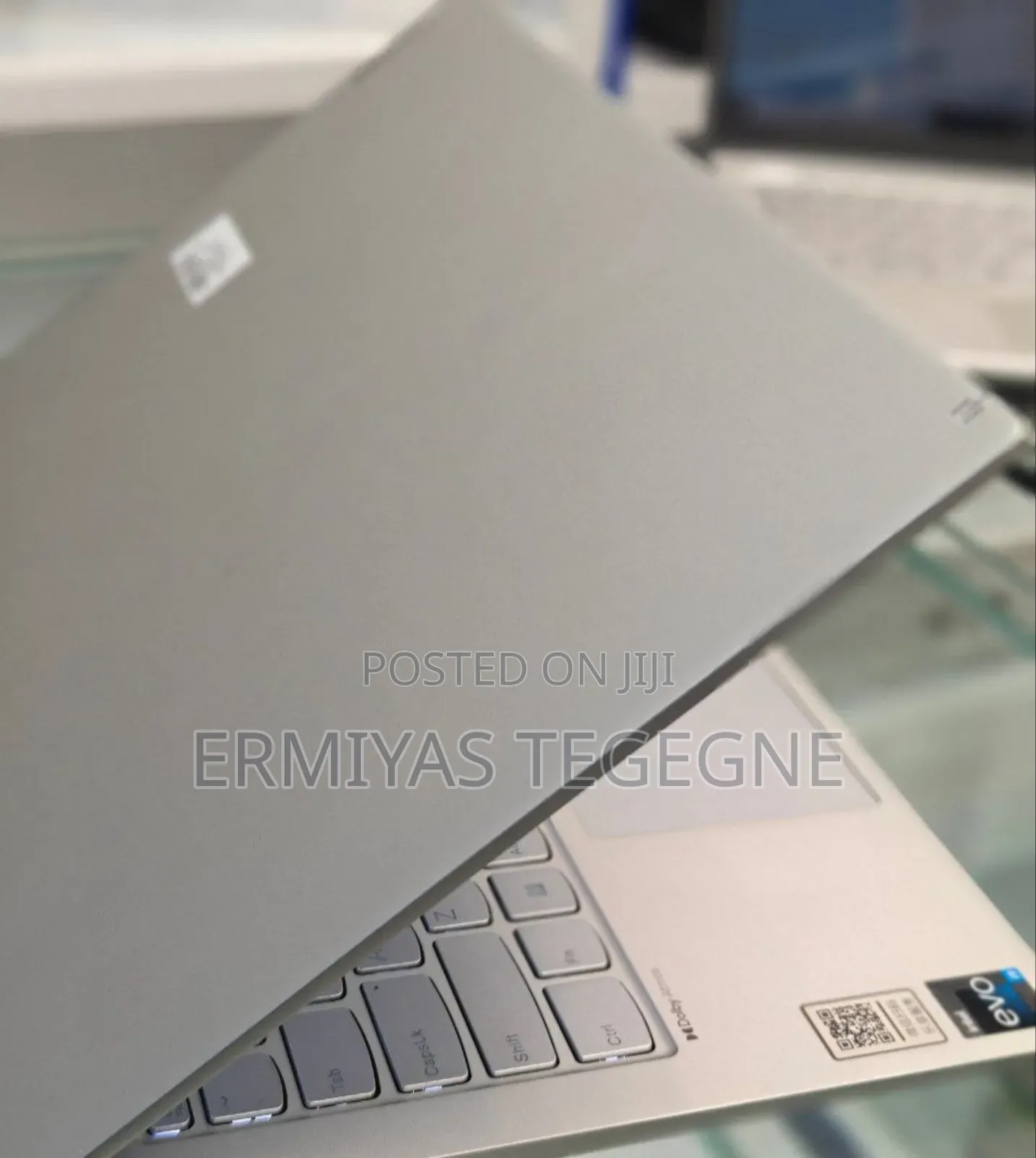 New Laptop Lenovo ThinkPad X1 Carbon 16GB Intel Core I9 SSD 512GB