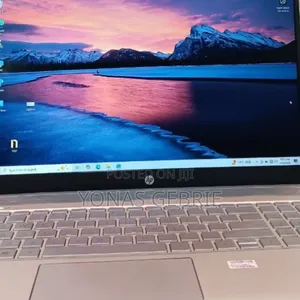 New Laptop HP Pavilion 15 8GB Intel Core I5 SSD 512GB