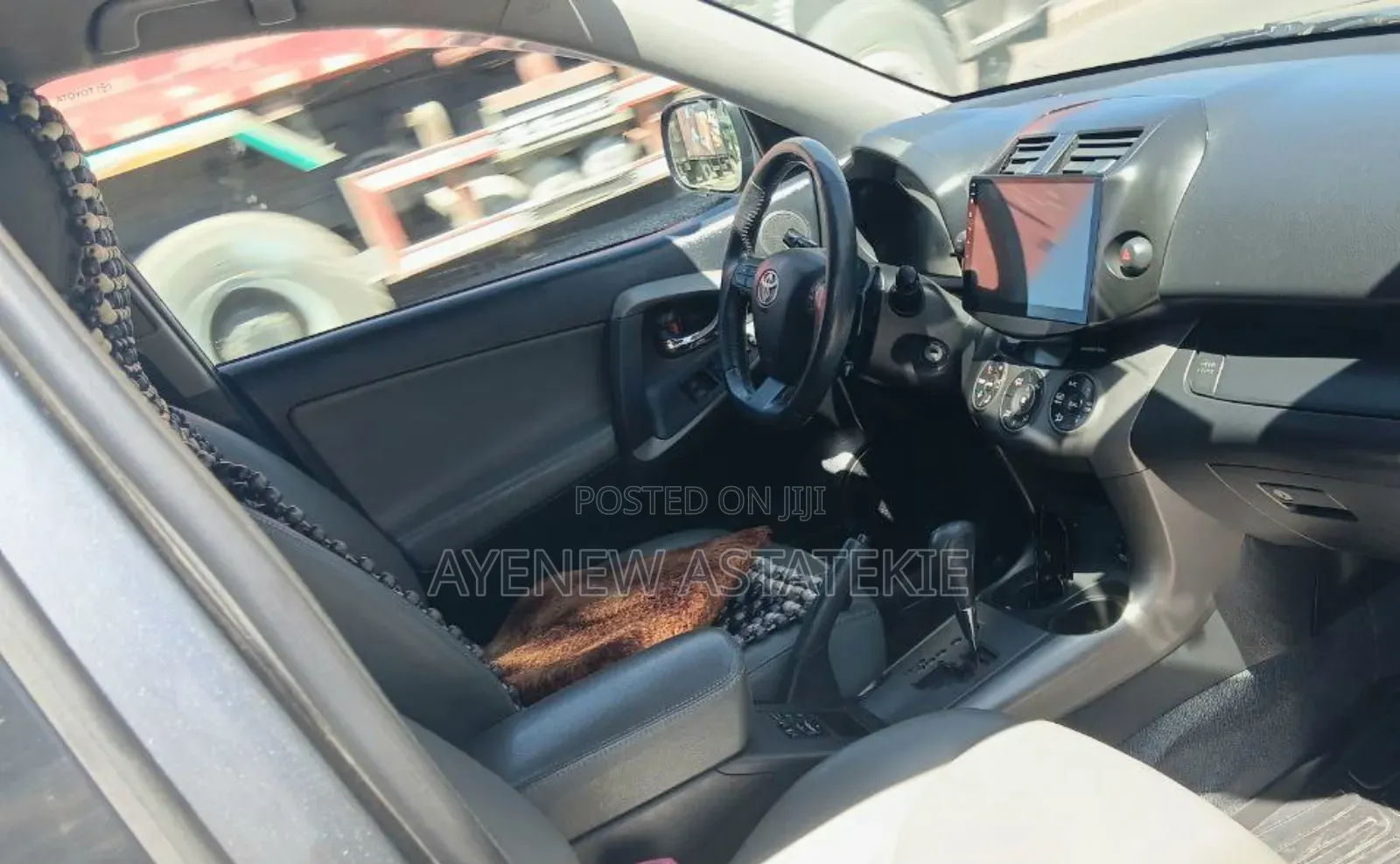 Toyota RAV4 2010 Gray