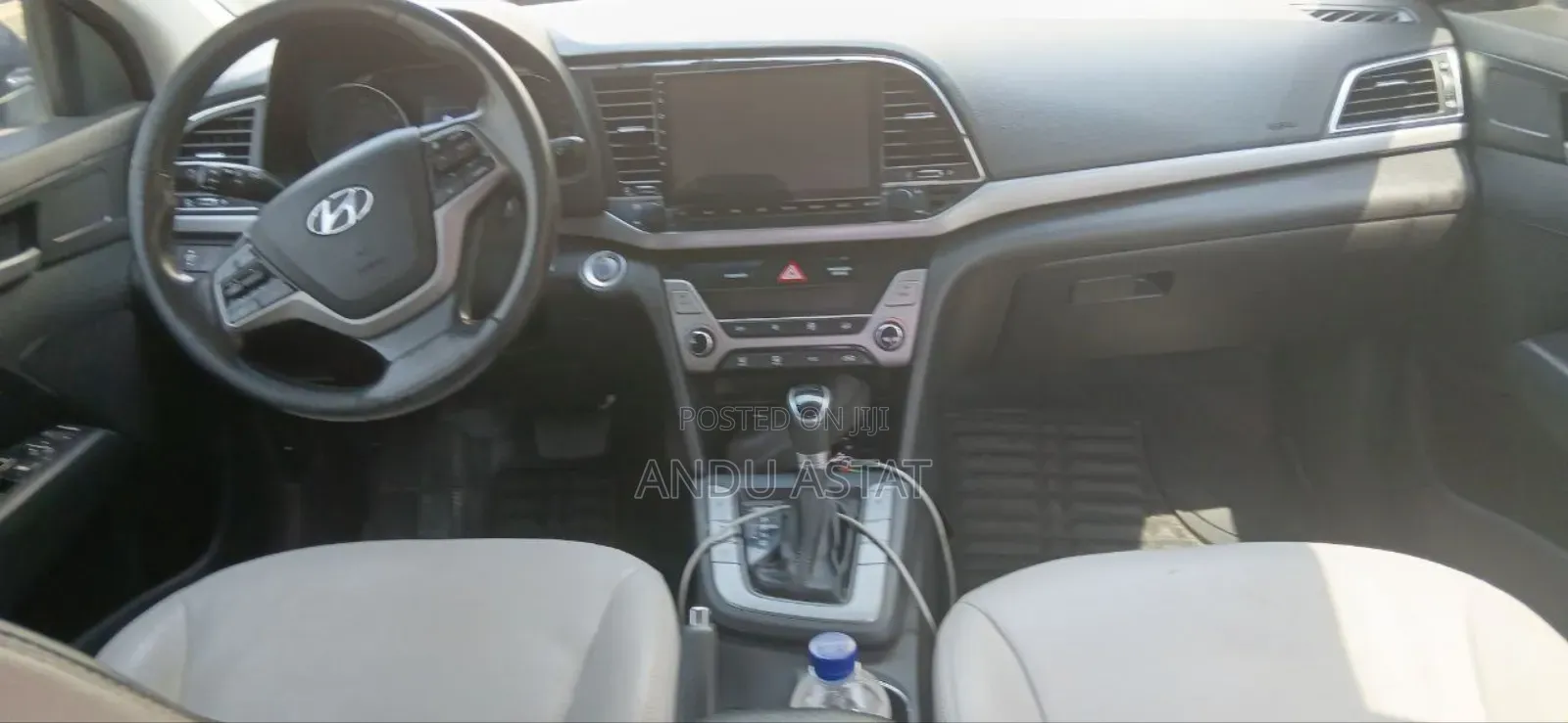 Hyundai Avante 2017 Blue